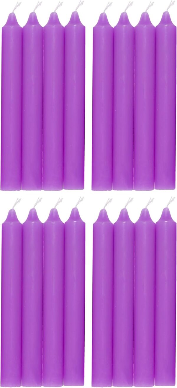 COM-FORT HOUSE- Vela de mesa Lila - Pack velas de 16 Unidades - Velas Decorativas Sin Perfume - Velas para tu Hogar